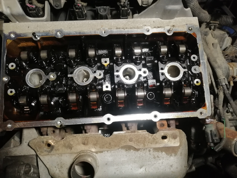 Заміна гідрокомпенсаторів на Volkswagen Golf 1,4 16v 3