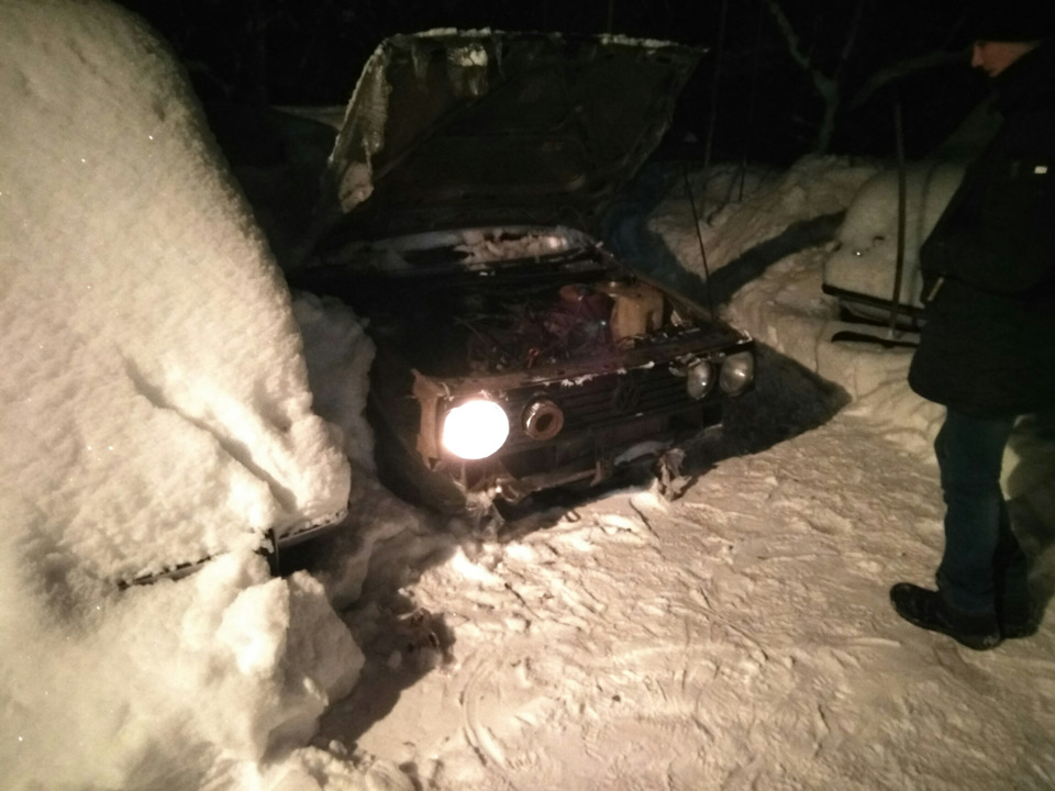 Через 4 місяці простою відкопали гольфи 2