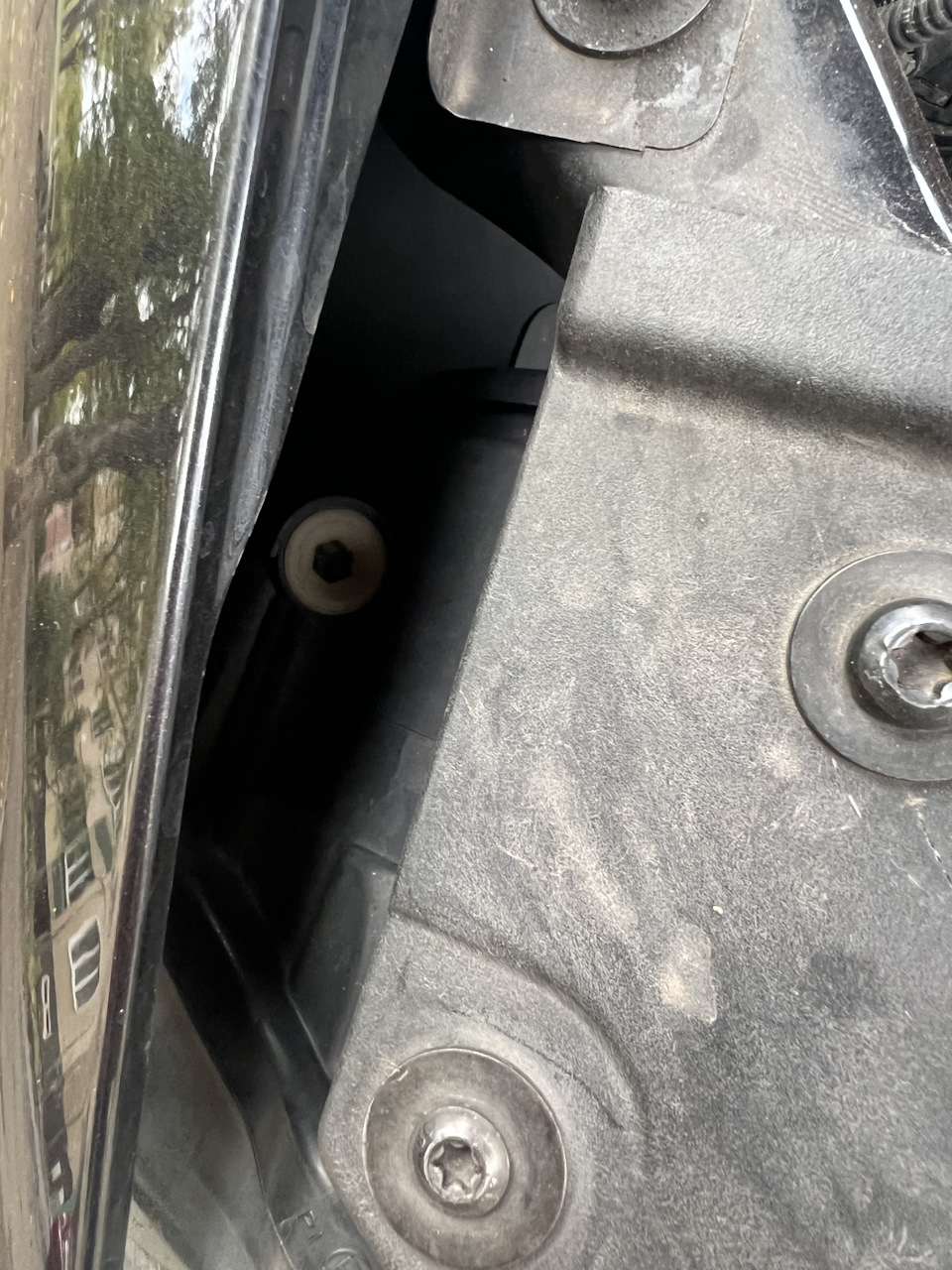 Чи можна на цій фарі відрегулювати далекий та ближній окремо? 2