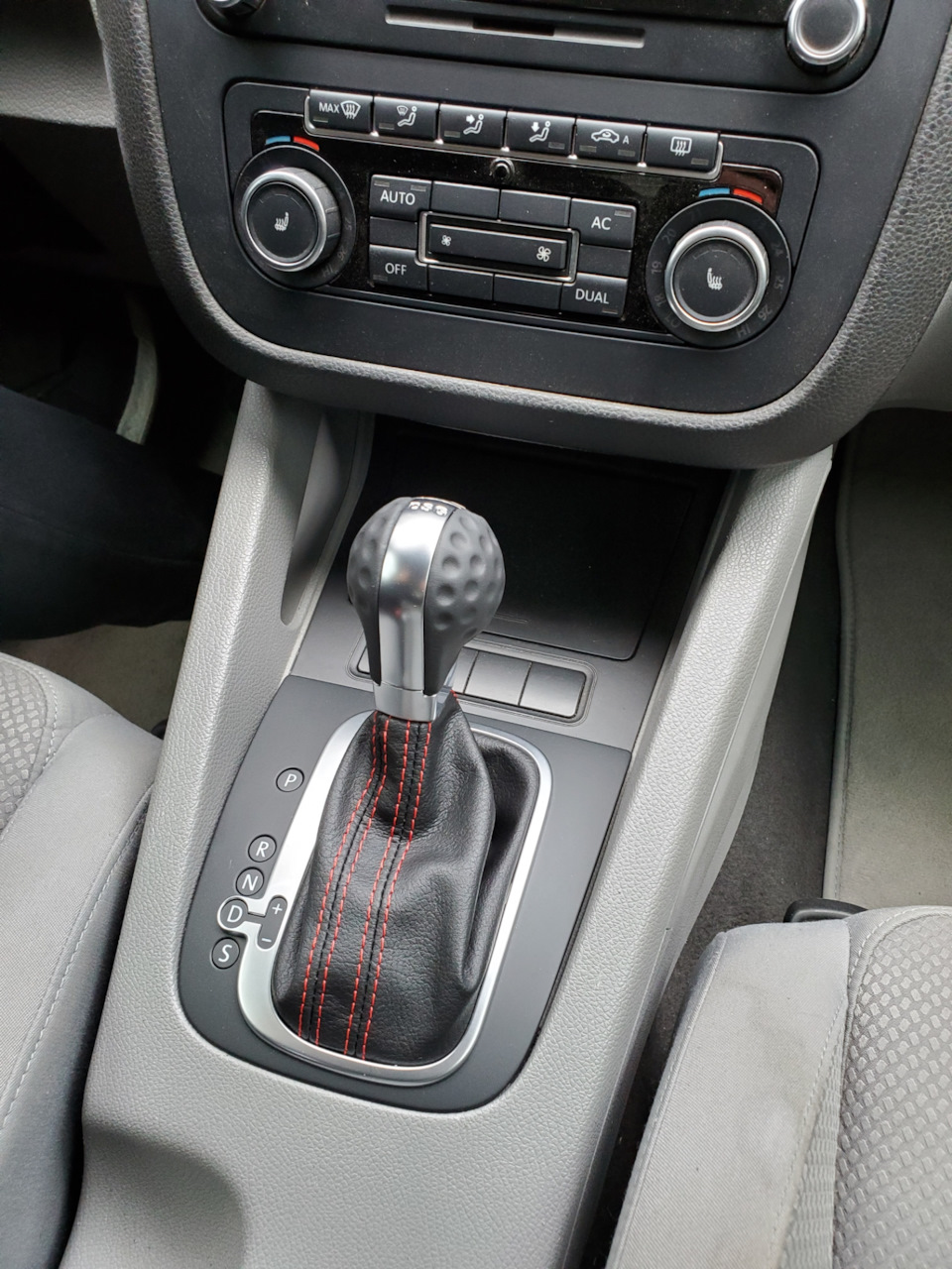 Android + Jubi DSG Shift Knob 3