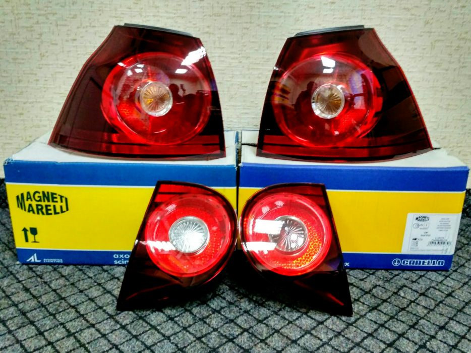 Ліхтарі R32 2