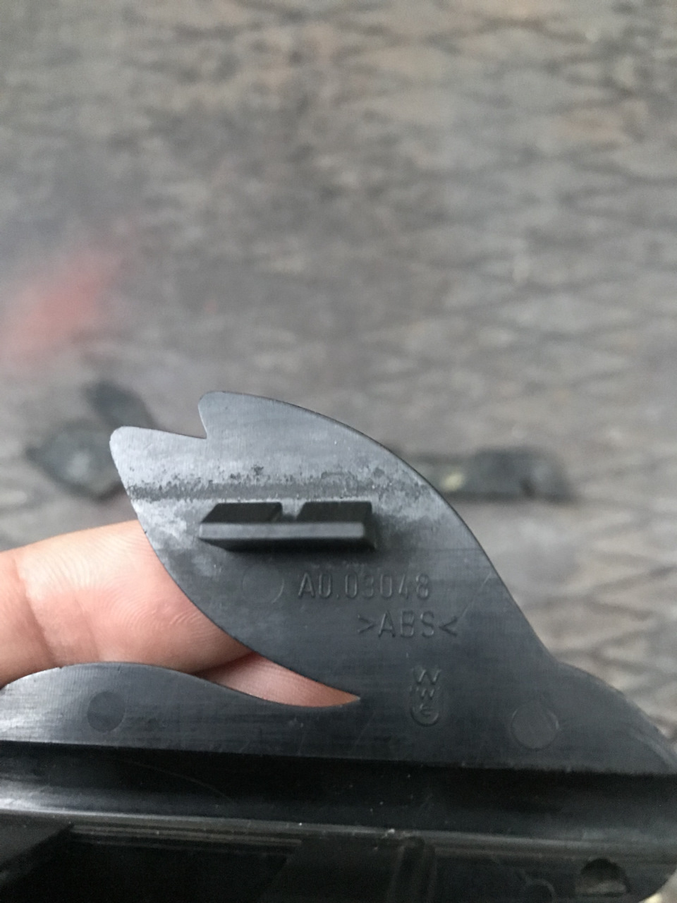 Rabbit grill badge Golf mk3 (Шильдик із зайцем Гольф 3) 4
