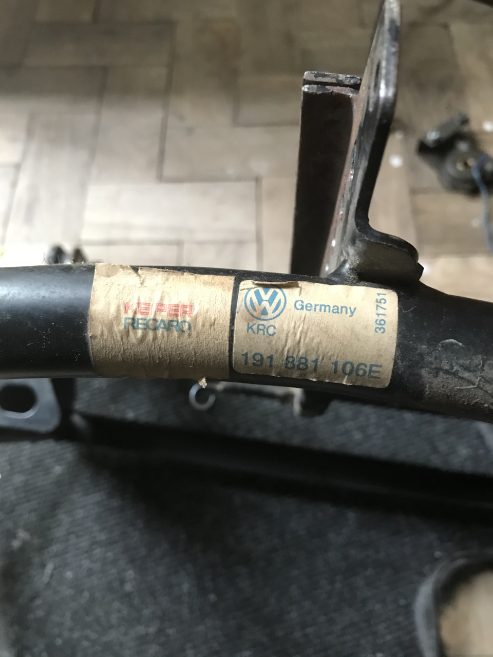 Recaro XR seats Golf 2, електролазні — частина перша. 3