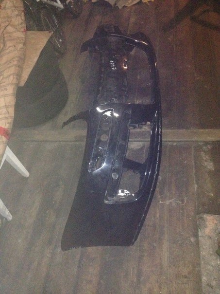 Продам бампер VW Jetta V 3