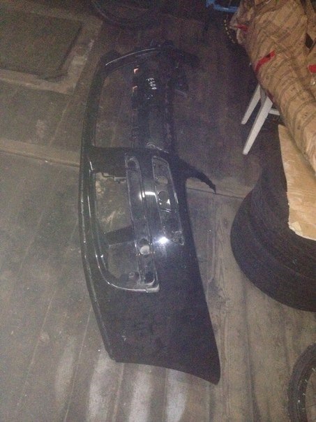 Продам бампер VW Jetta V 2