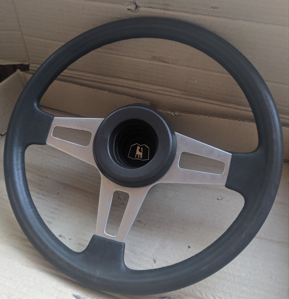 Руль Golf GTI 1