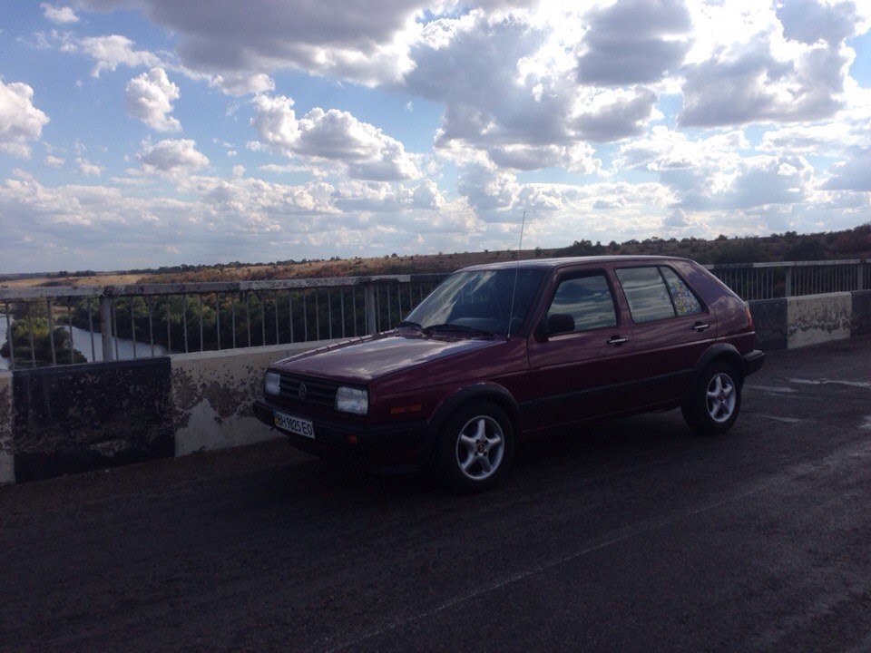 Купиви Golf mk2 американця 1