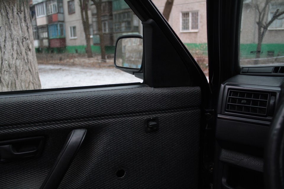 пластикові карти)) дрібниця, а приємно)) 1