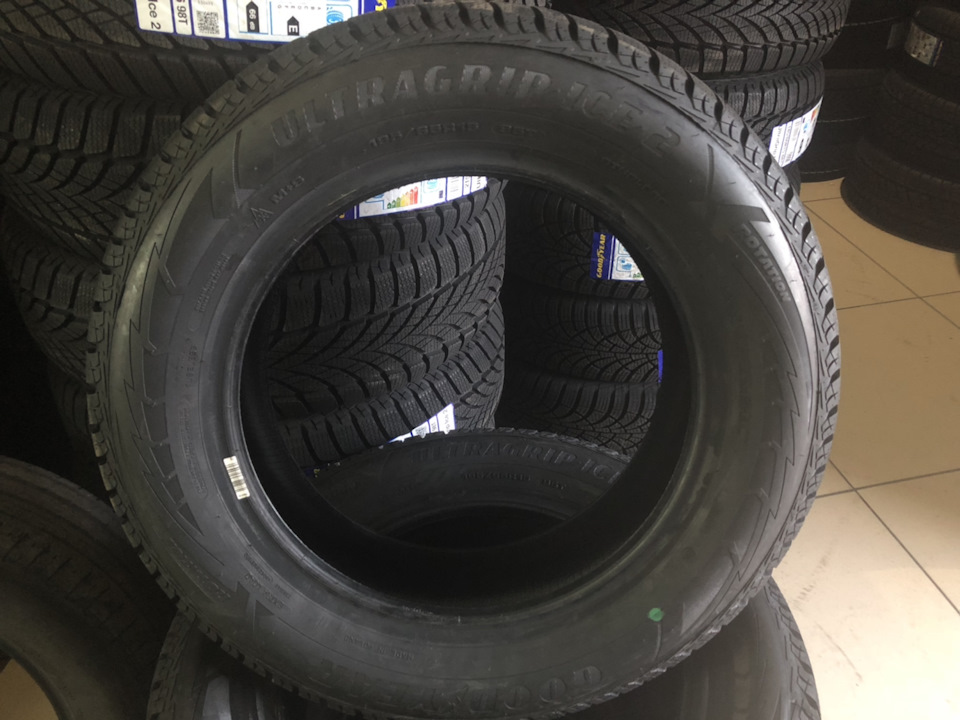 Нова зимова гума Good year ultra grip ice 2 1