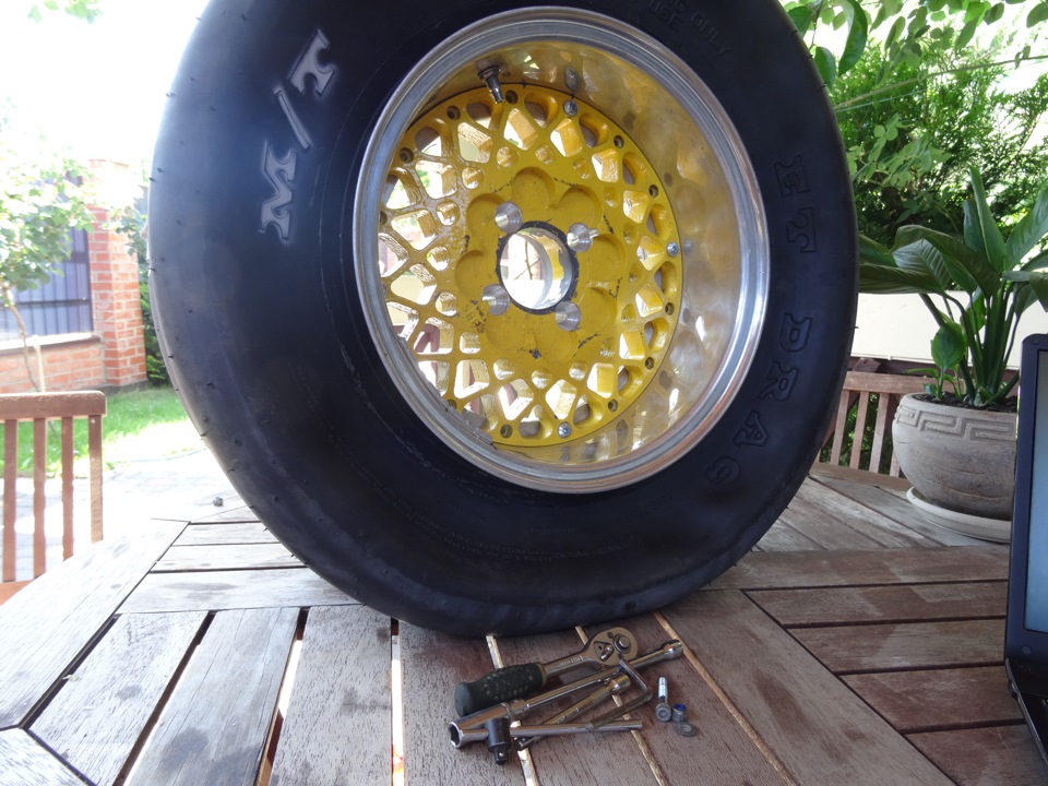 Легендарні BBS E30 та M/T 4