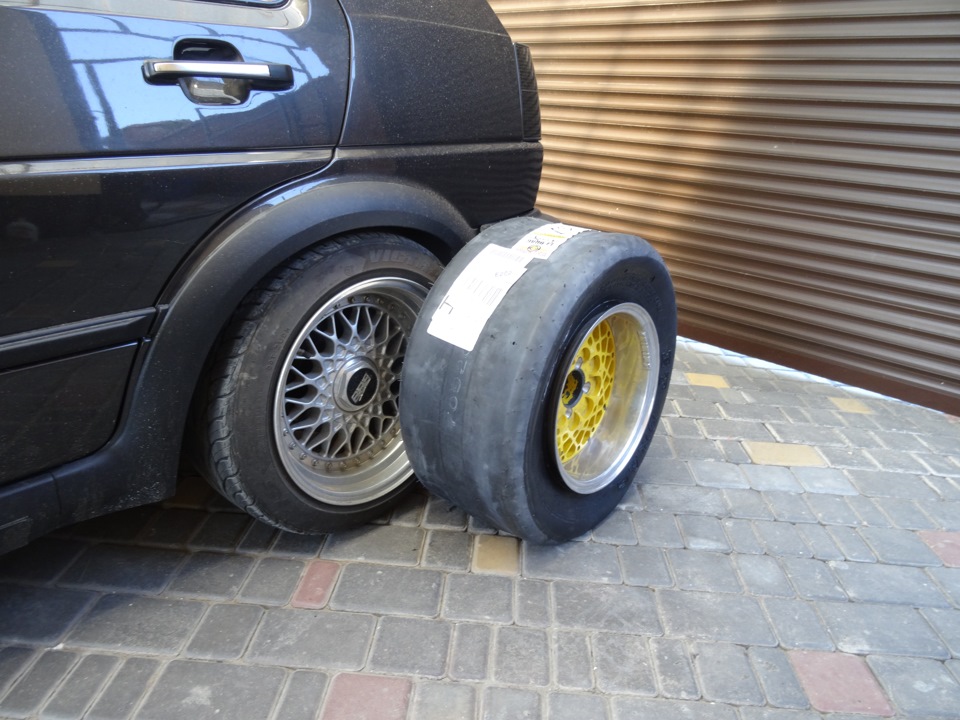 Mickey Thompson ET DRAG. 1