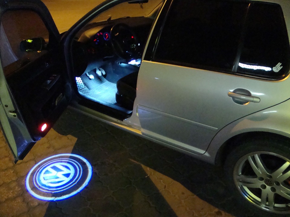 ось і VW laser logo у мене 1