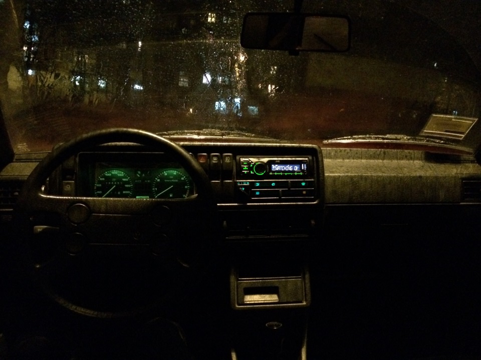 JVC KD-X100 та Mystery MF-46 1