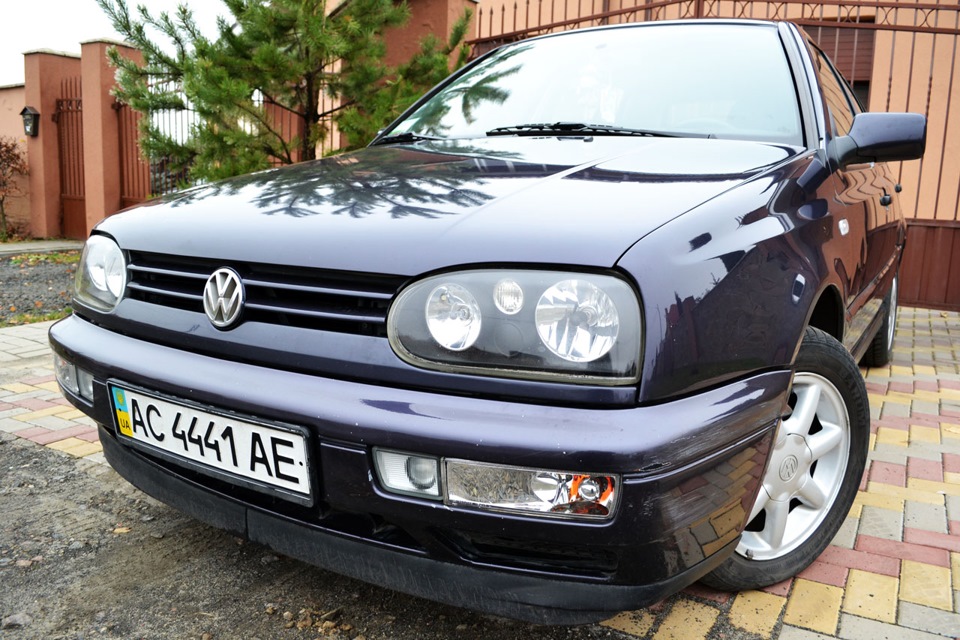 Грати радіатора GTI 2