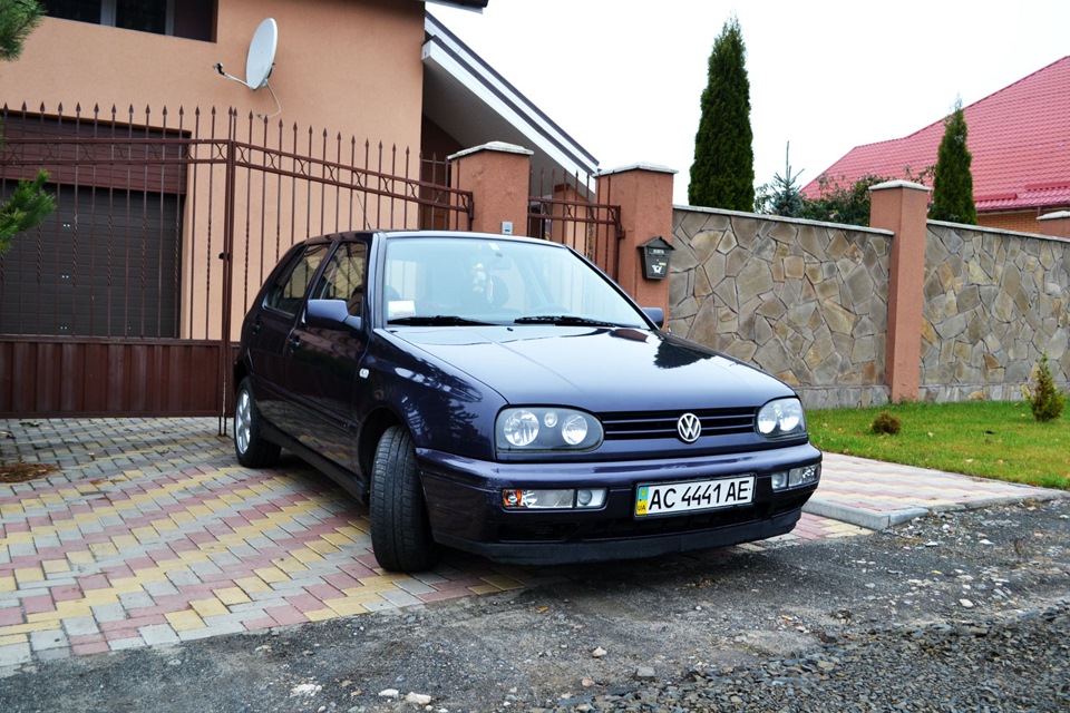 Грати радіатора GTI 1