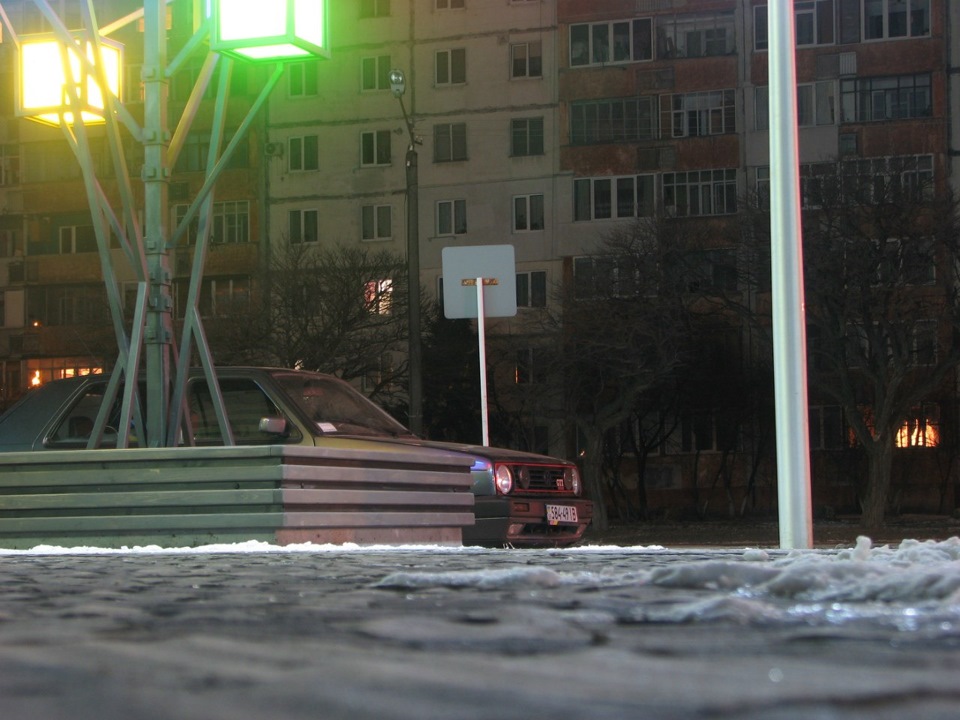 по дорозі з роботи, тормознув на 3хв!) 3