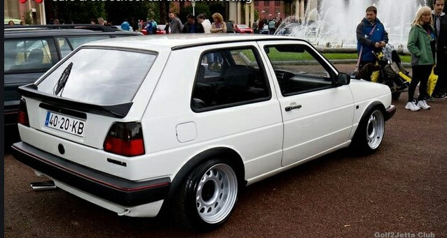 Іщу duck tail spoiler golf 2 3