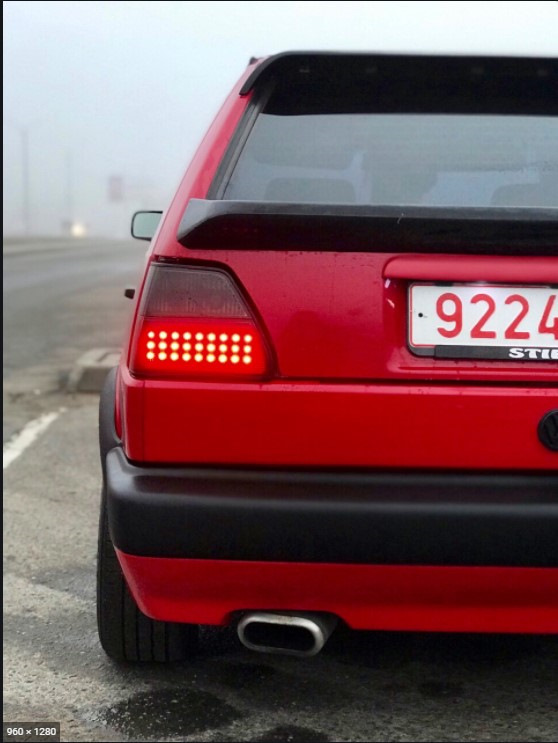 Іщу duck tail spoiler golf 2 4