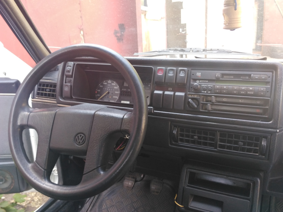 VW Gamma 3 2