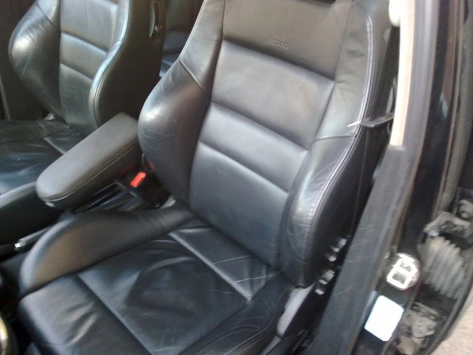 RECARO