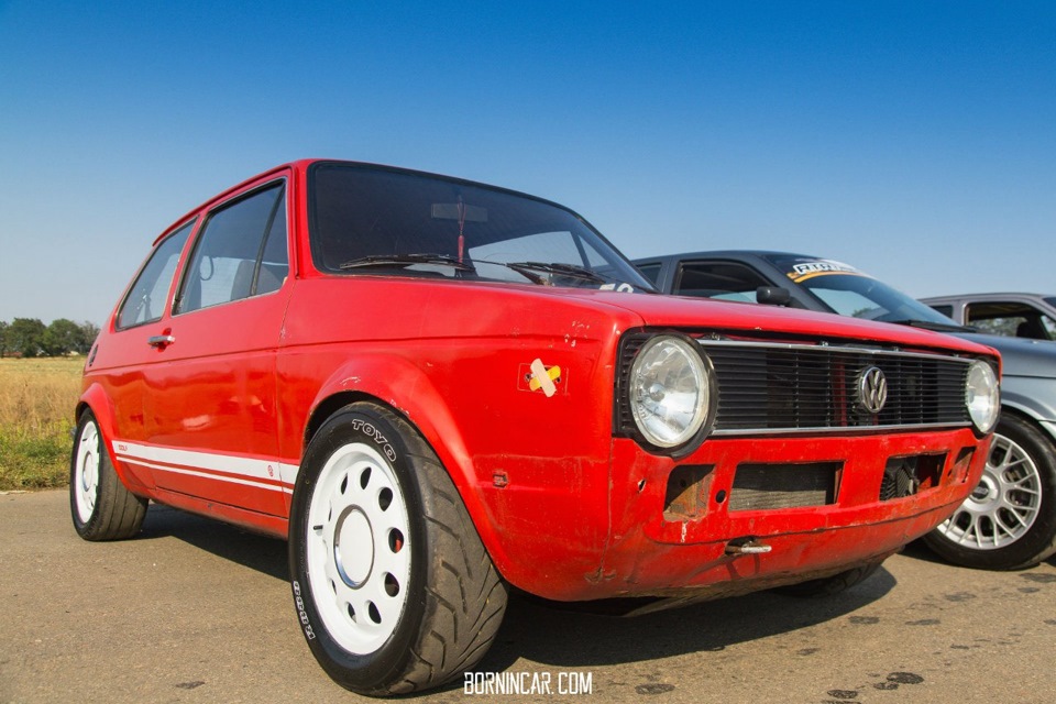 GTI як би натякає 2