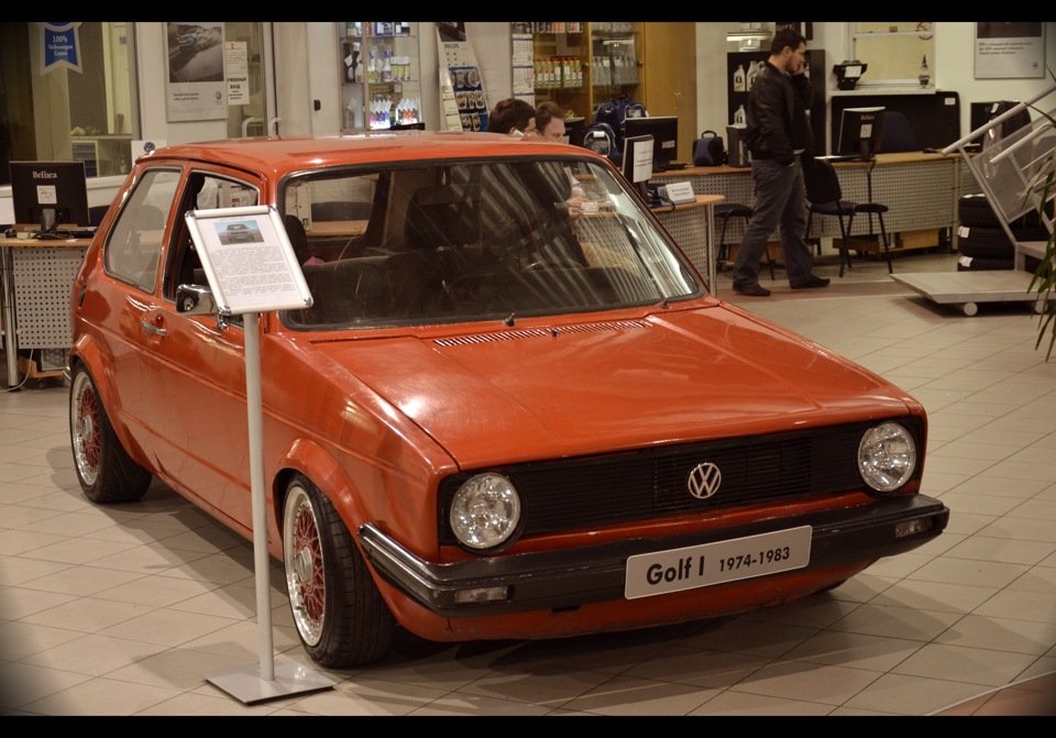 І старі, і молоді - сім'я VW Golf Mk 1-7 4