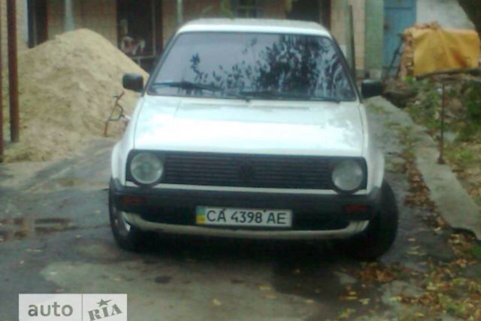 І ось Golf mk2 в моїх руках))) 4