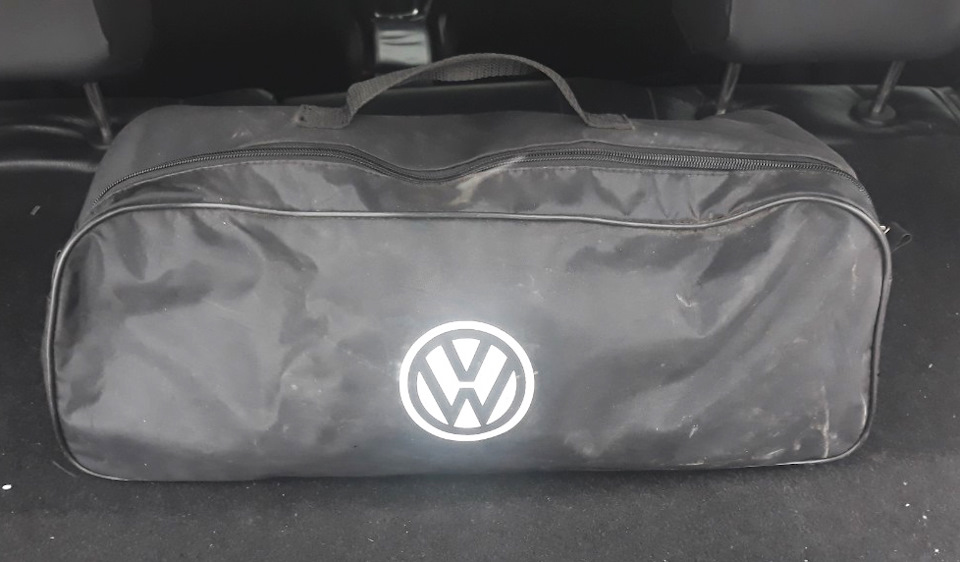 Автомобільна сумка VW)) 1