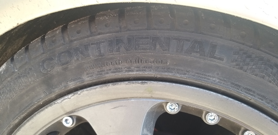 Літня гума Continental Sport Contact 2 225/45 R17 4