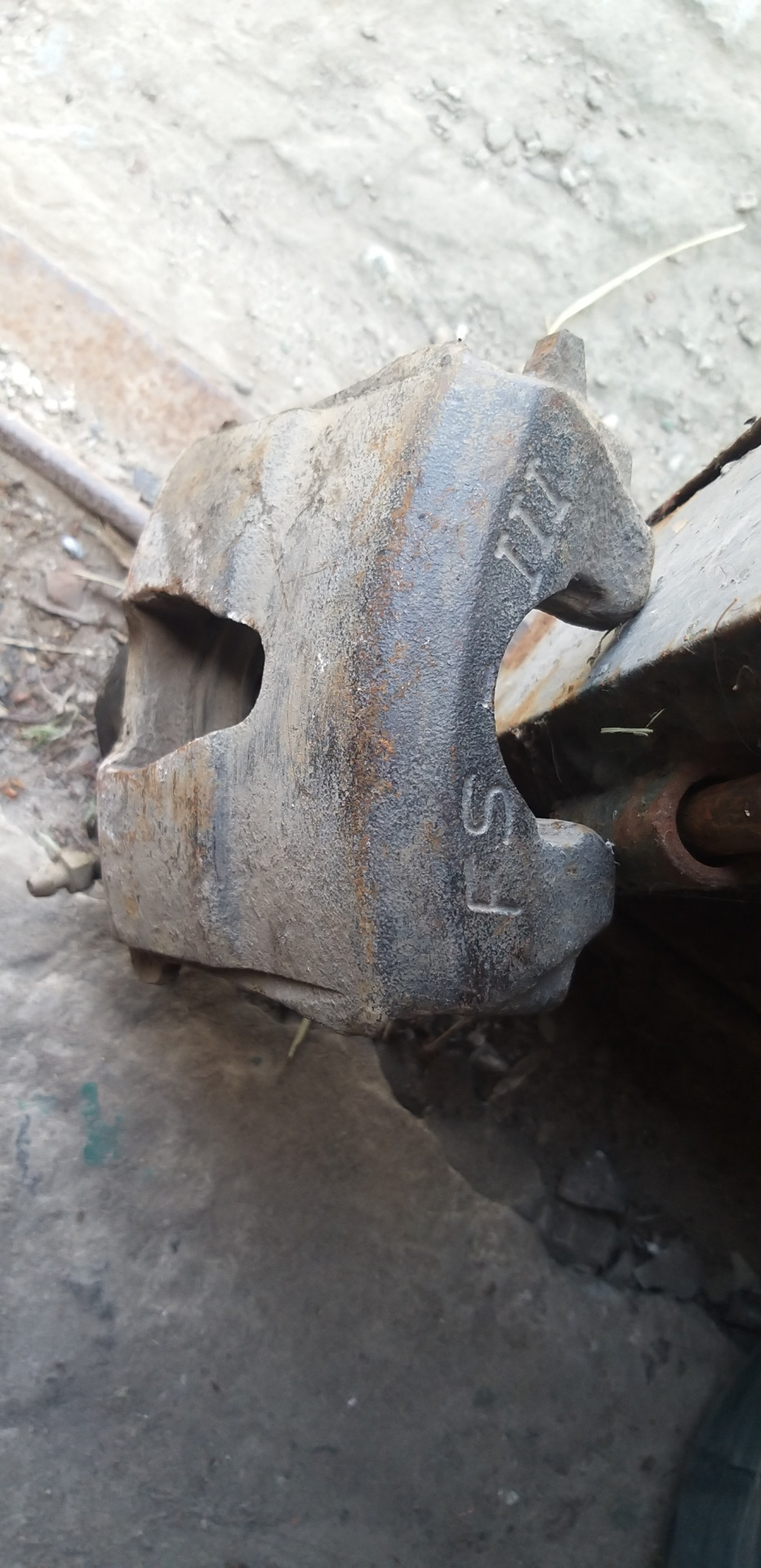 Зайві запчастини... 1