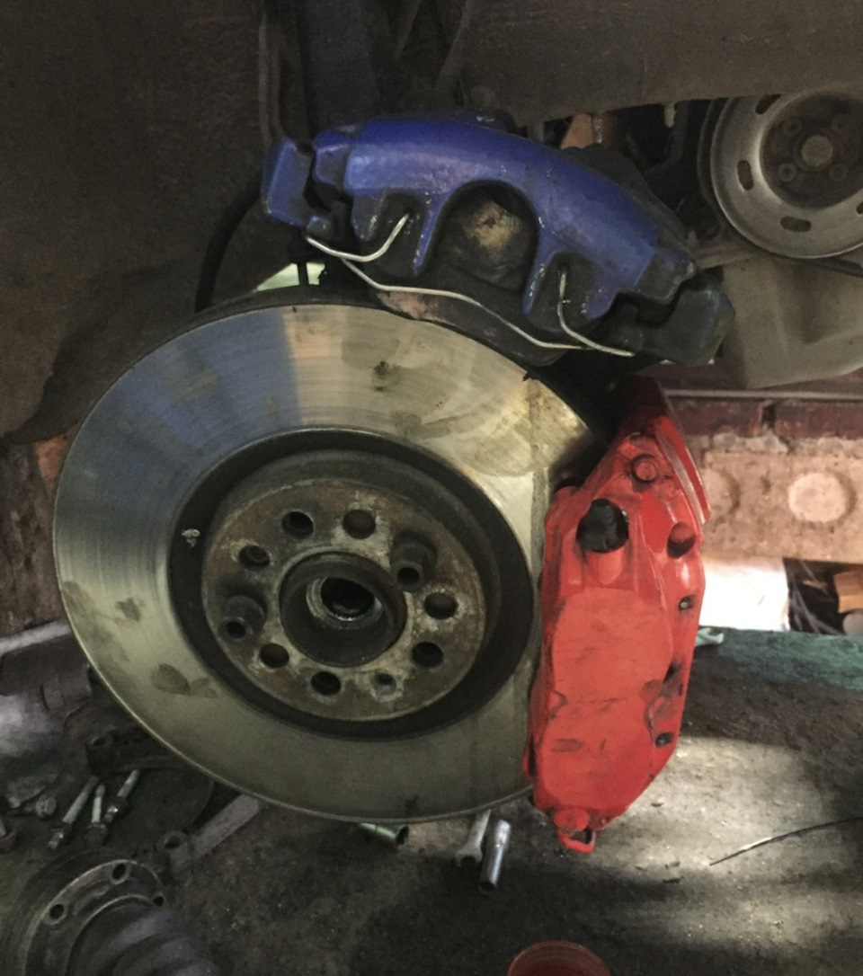 Потрібна допомогаСупорта Brembo Cupra R 1