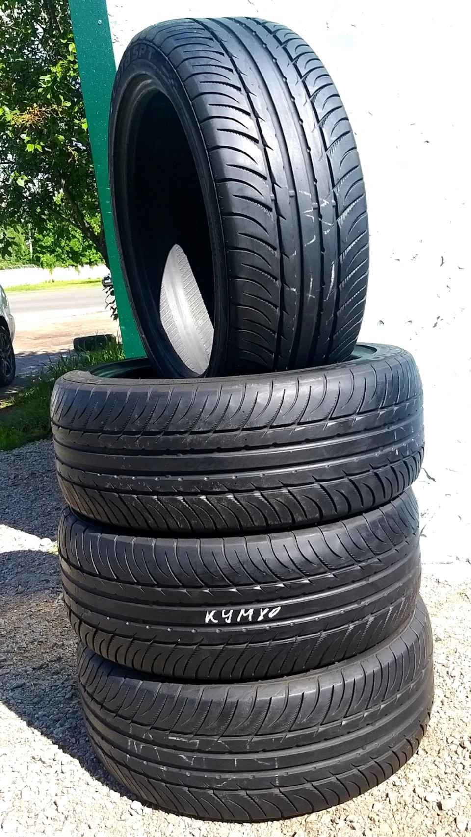 Гума Kumho Ecsta 225/45 R18