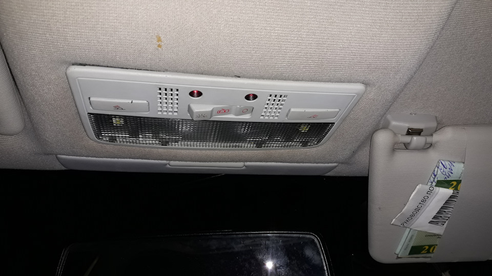 Встановлення плафона Passat W8 в Golf 4)) 3