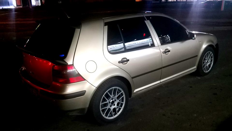 Задні стійки та пружини Skoda Tour RS)) 4