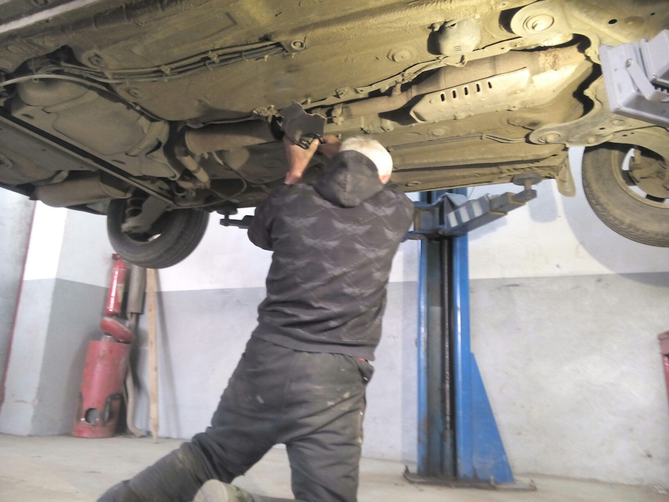 Хоч Неваляшка на продажі, я не перестаю дбати) 1