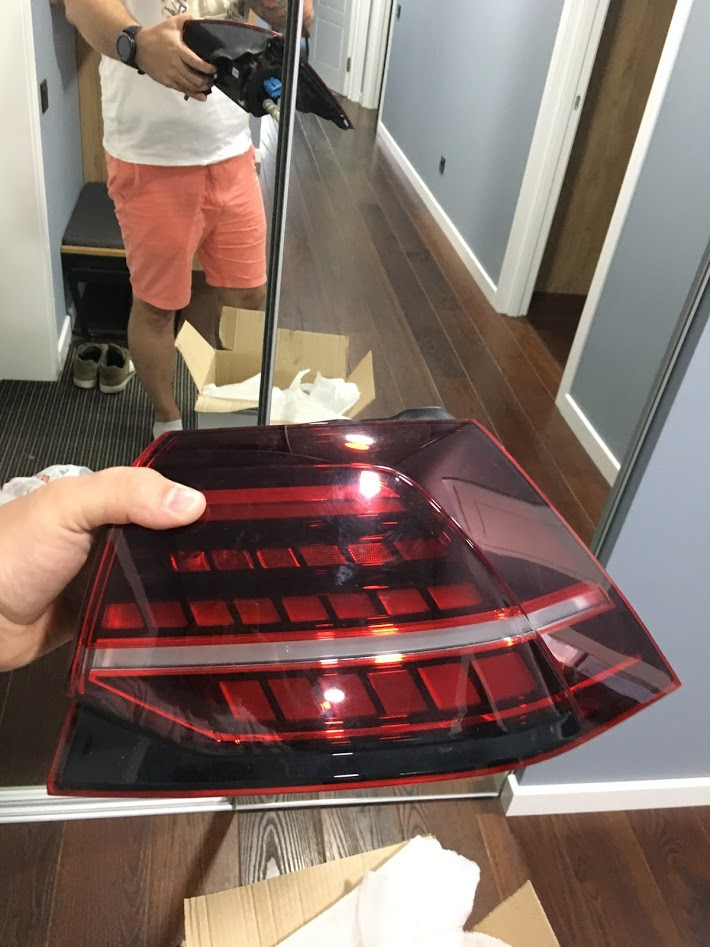 Встановлення Led Dynamic задніх ліхтарів 2