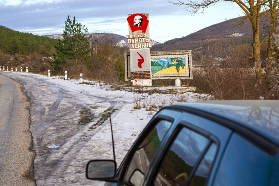Крим 2013. День 5. Храм Св. Ар. Михайла, Хаджі-Сала, Парк мініатюр у Бахчисараї 2