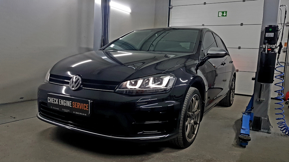 Передні фари golf 7 R 4