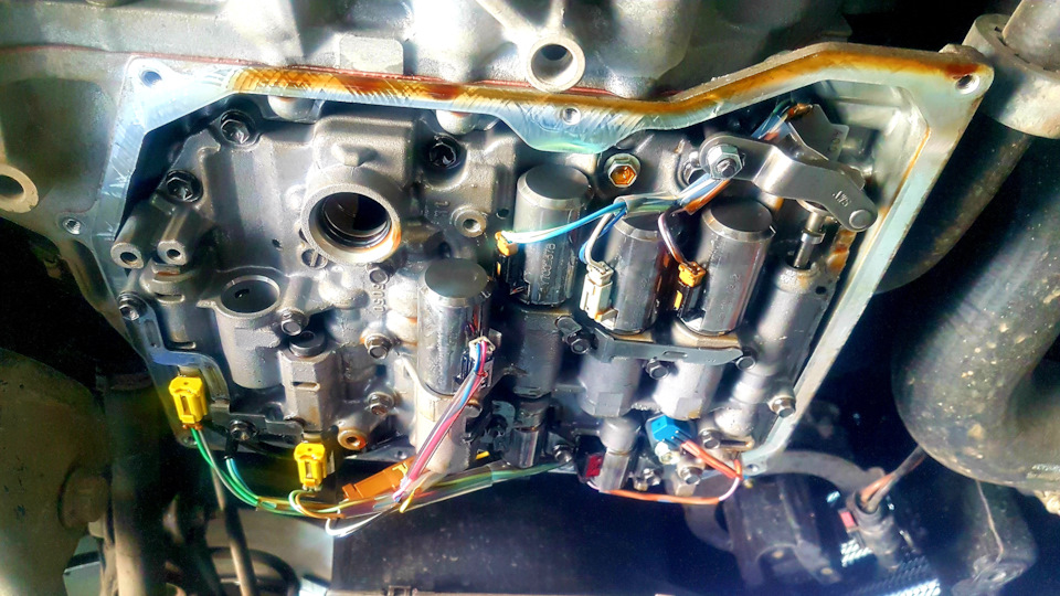 Заміна мастила в АКПП AQ250 (aisin 09g) 3