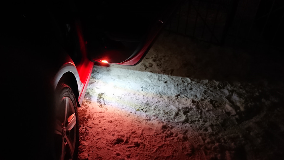 # 17 LED підсвічування у двері 2