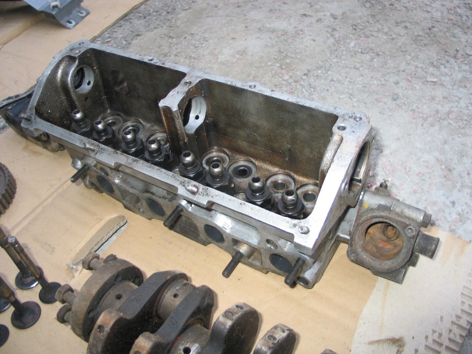 Залишки від двигуна 1.3 (vw golf mk1) 4