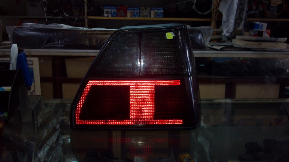 Тизер red black USA 2