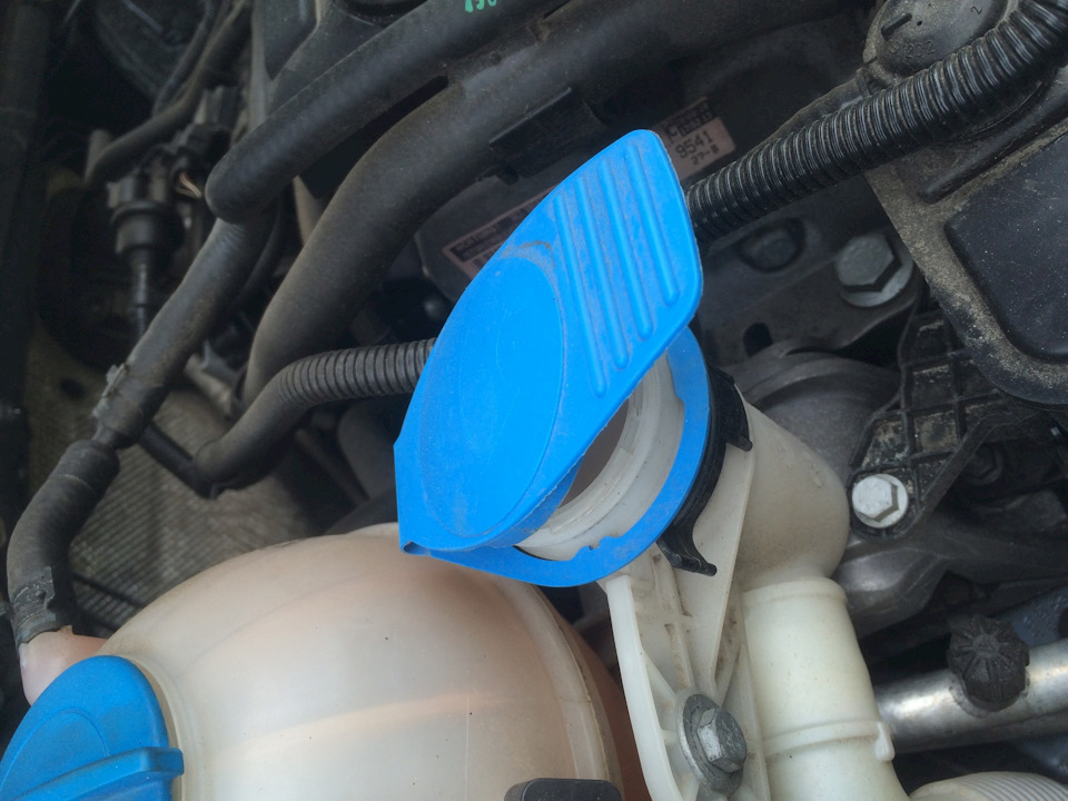 Кришка бачка омивача Porsche 3Q0 955 455 1