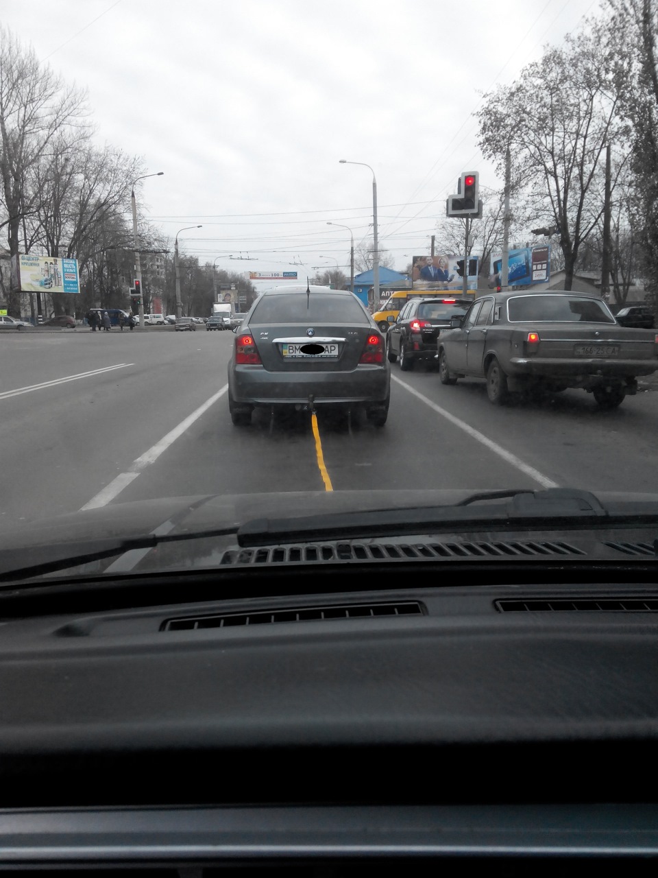 Сто передає привіт. 1