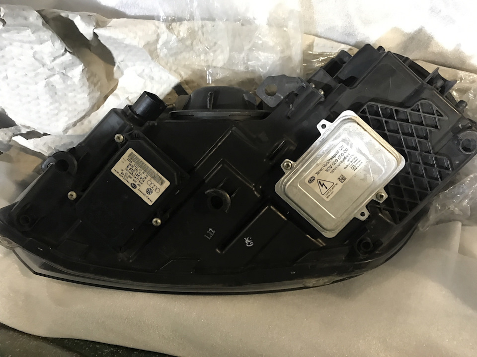 OEM Bixenon + AFS 3