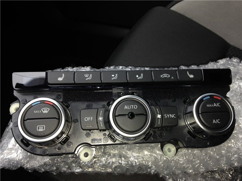 Блок Кліматроніка від VW Golf VII. 1