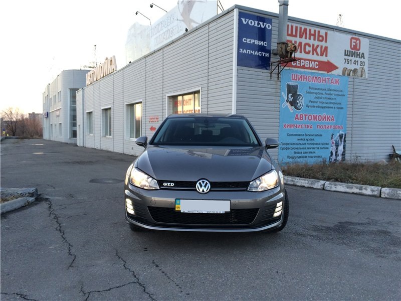 Новий передній бампер від VW Golf VII GTD. Частина 2. 2