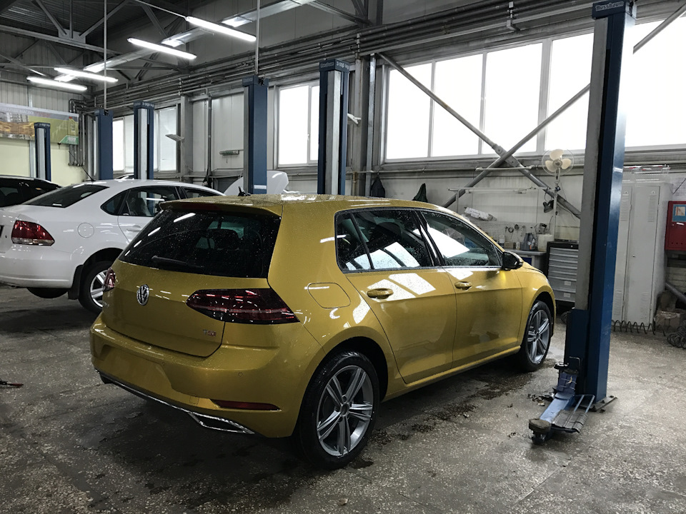 Новий VW Golf 7 FL 1.4TSI DSG7 Highline вже у Харкові. 2