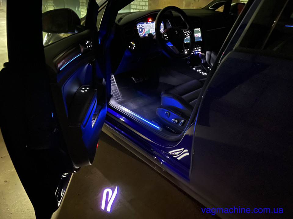 Плафони підсвічування дверей IQ Light з голограмою R 2021. 3