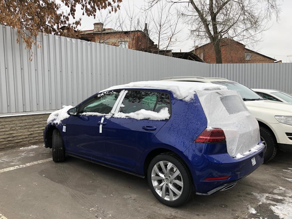 Таким він приїхав. 1